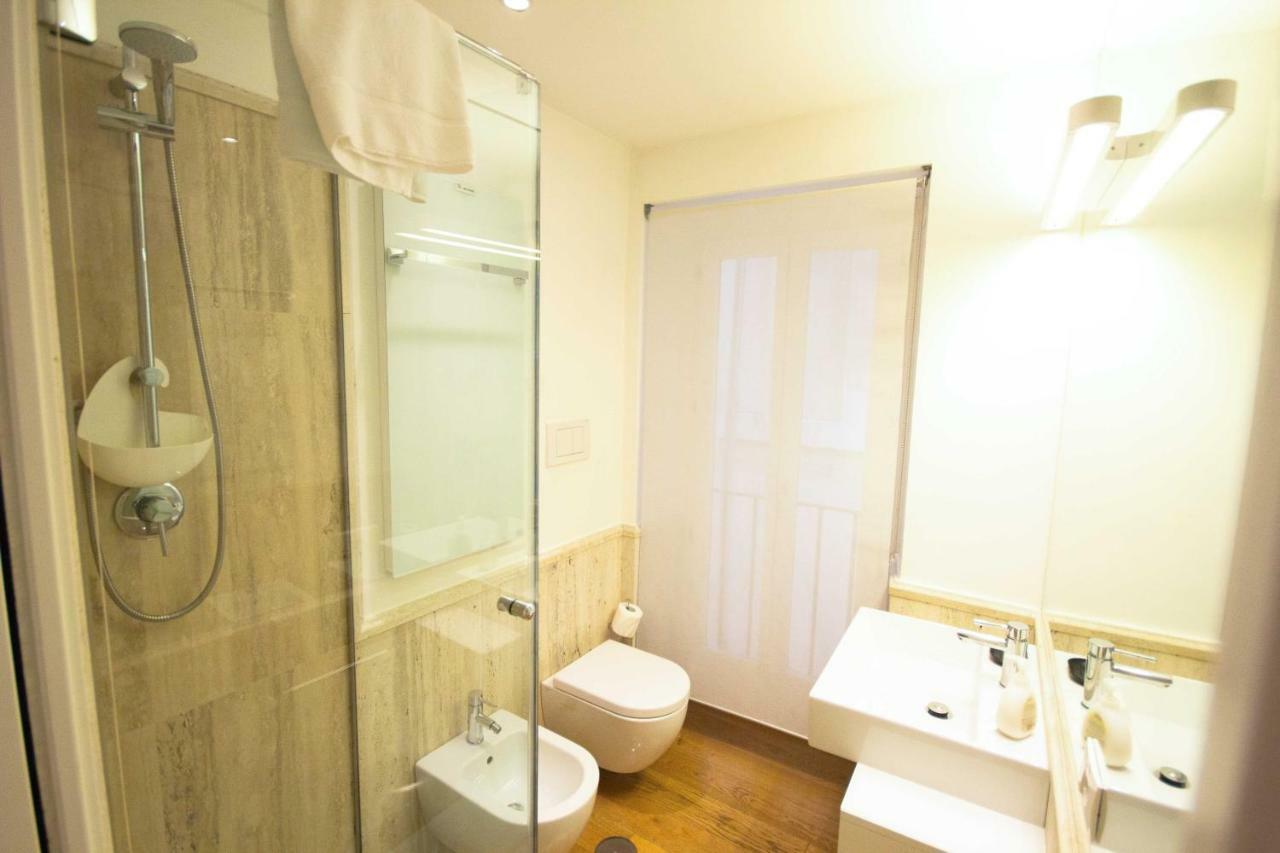 Apartment Via Del Corso Rom Exterior foto