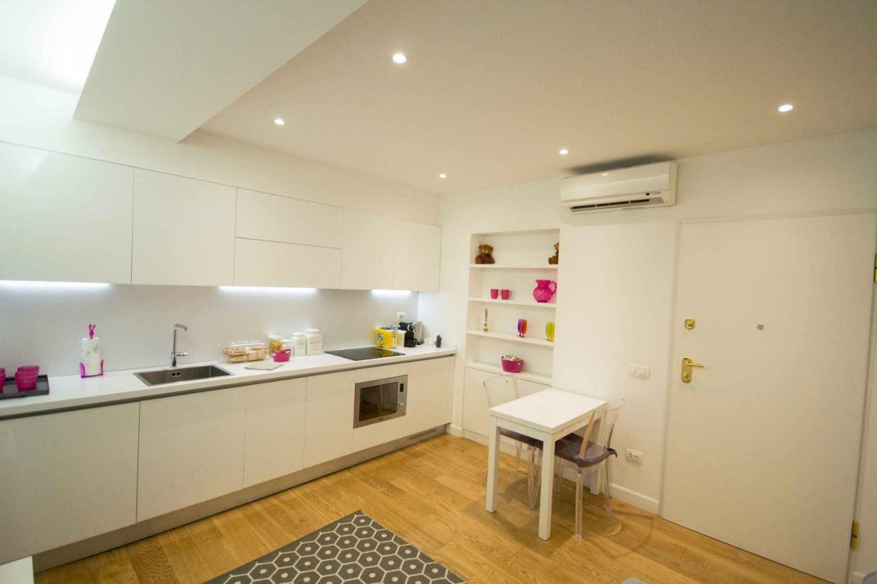 Apartment Via Del Corso Rom Exterior foto